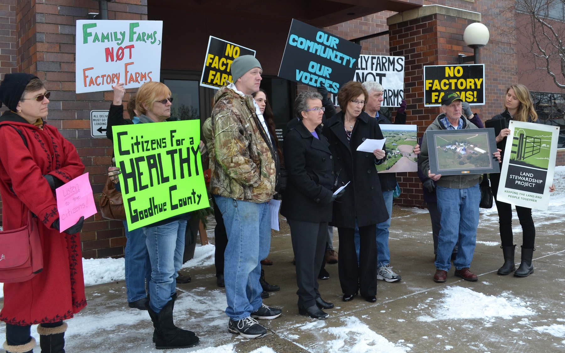 Take Action to Stop Efforts to Weaken Environmental Review! Land Stewardship Project